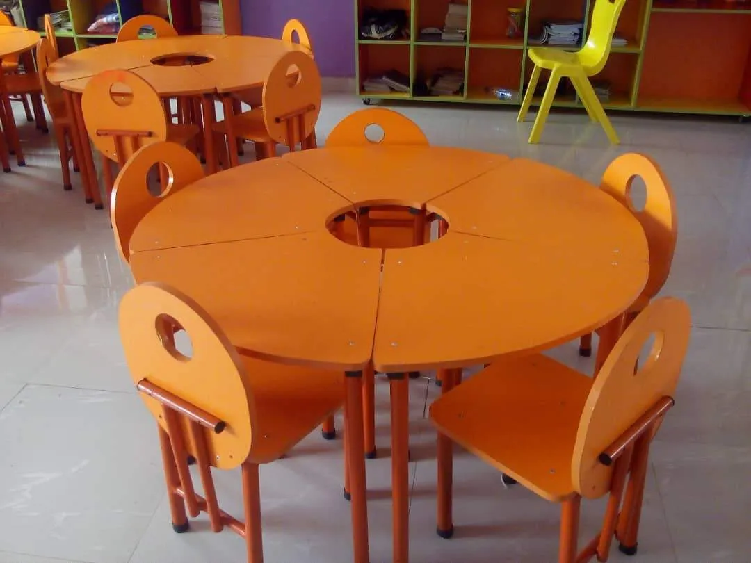 5-Seat Round Primary Student Activity Table