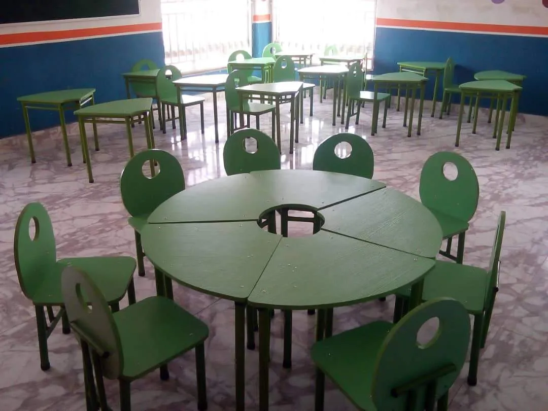 5-Seat Round Primary Student Activity Table