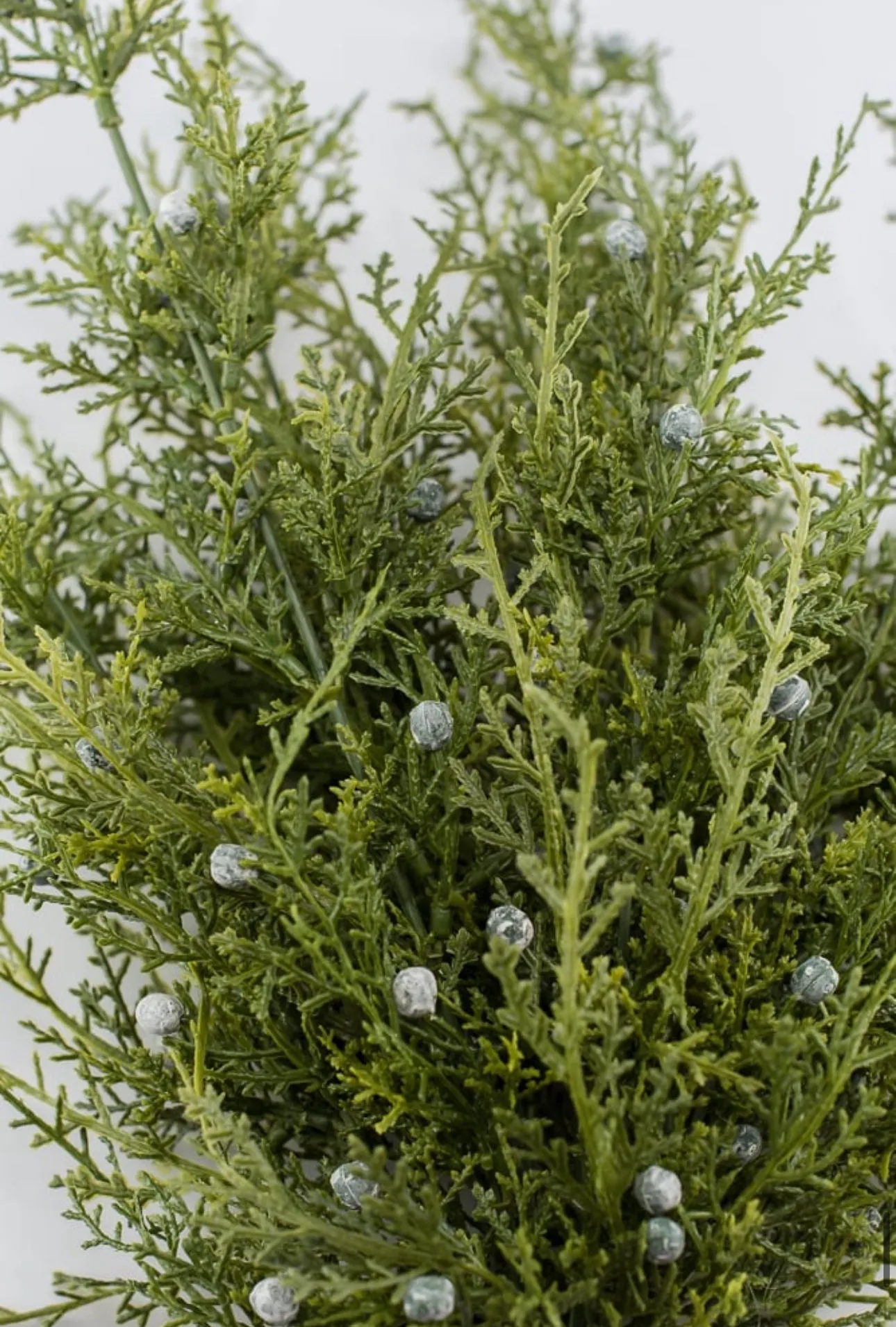 Artificial cedar bush with berries