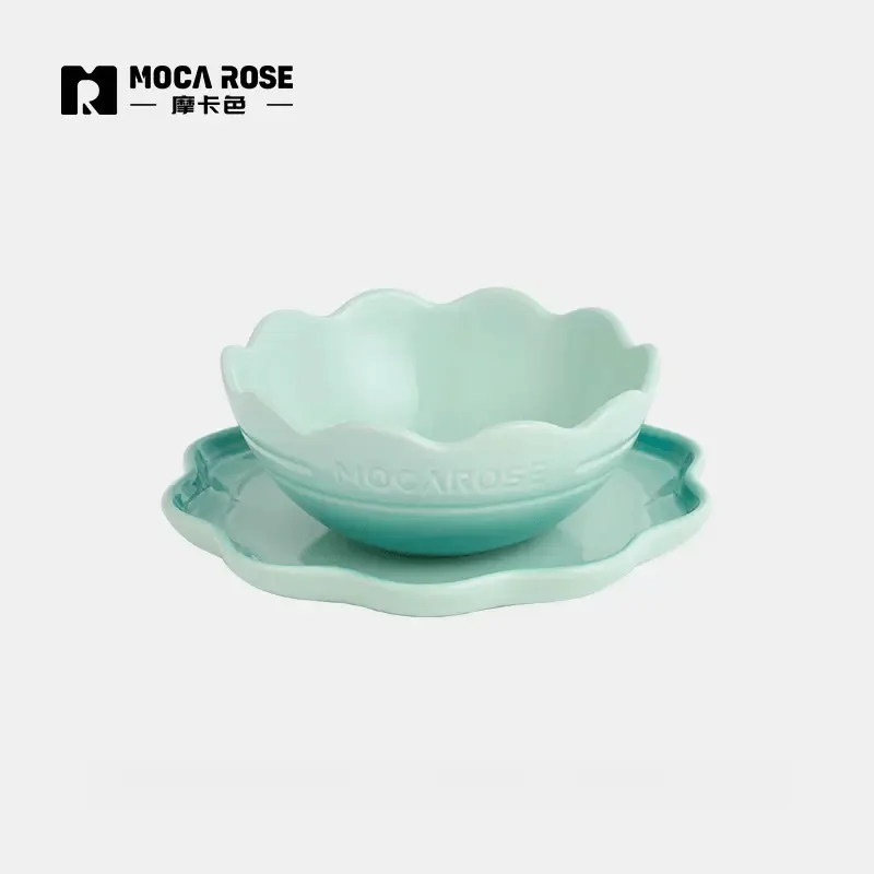 Set of Kitchenware: Mocarose Bowls and Plates Collection