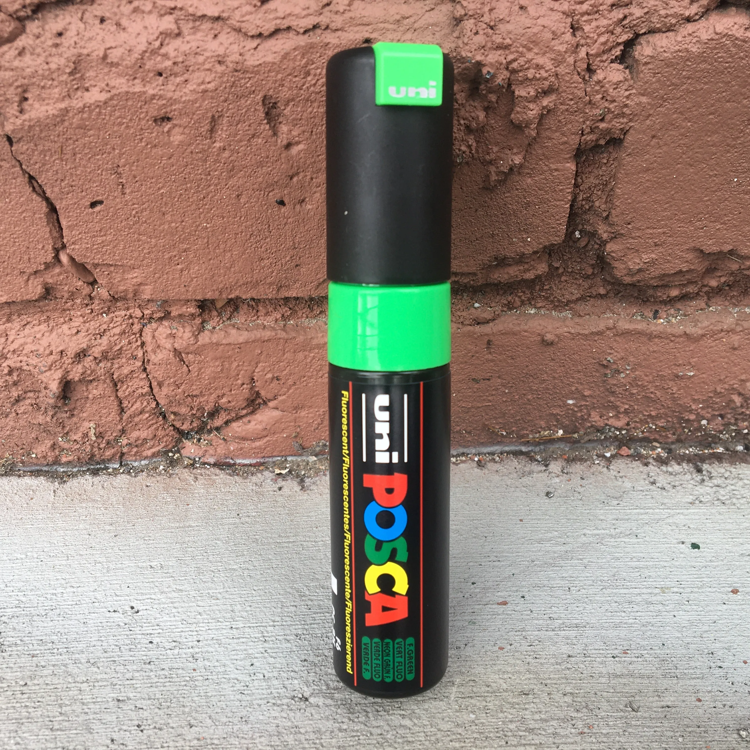 POSCA PC-8K Chisel tip