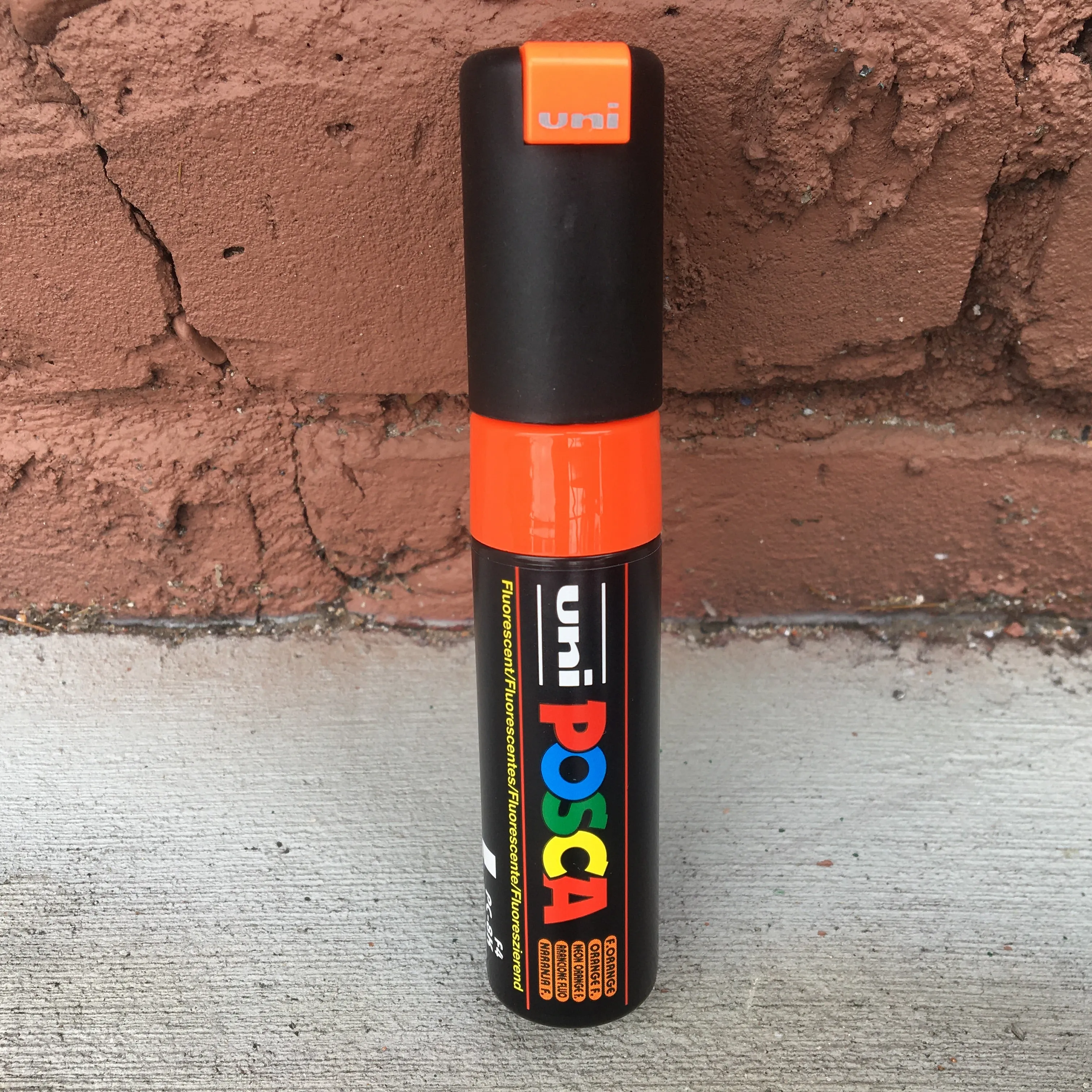 POSCA PC-8K Chisel tip