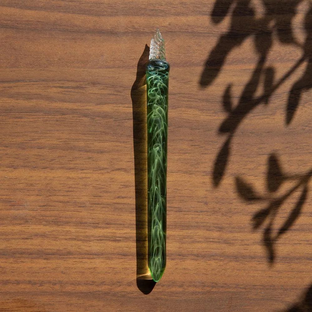 Smoke in Verdure Glass Dip Pen