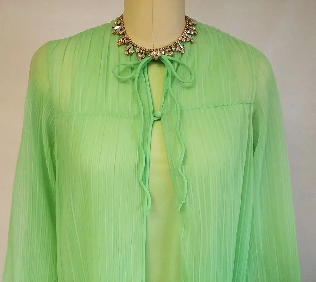 *VINTAGE 1970s DONALD BROOKS PLEATED PEIGNOIR & NIGHTGOWN SET IN LUSCIOUS LIME