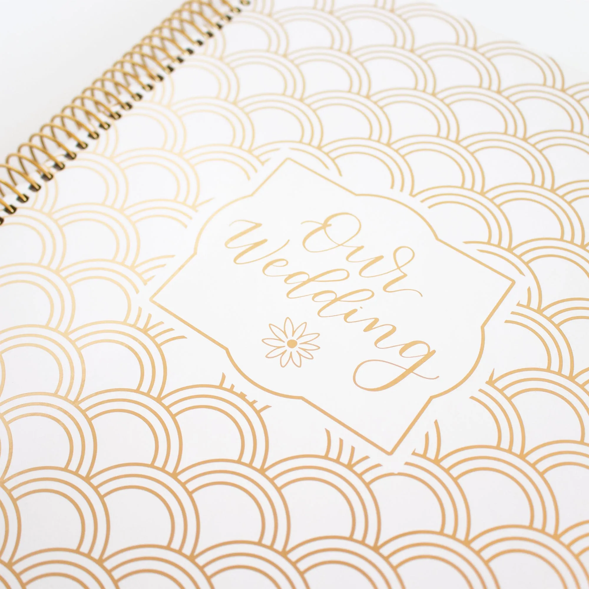 Wedding Planner & Calendar, Gold Scallops