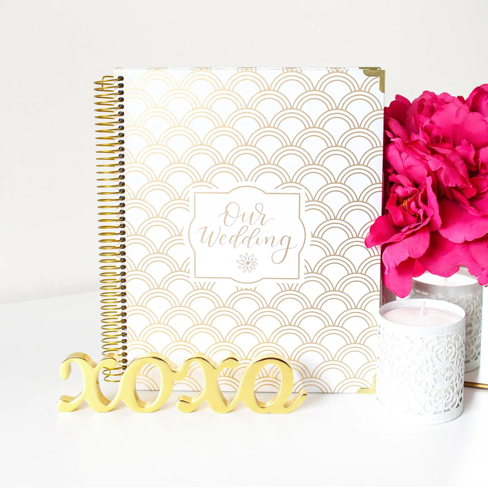 Wedding Planner & Calendar, Gold Scallops